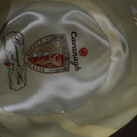 Cavanagh New York Brown Fedora silk Feather Hat - Picture 8 of 8